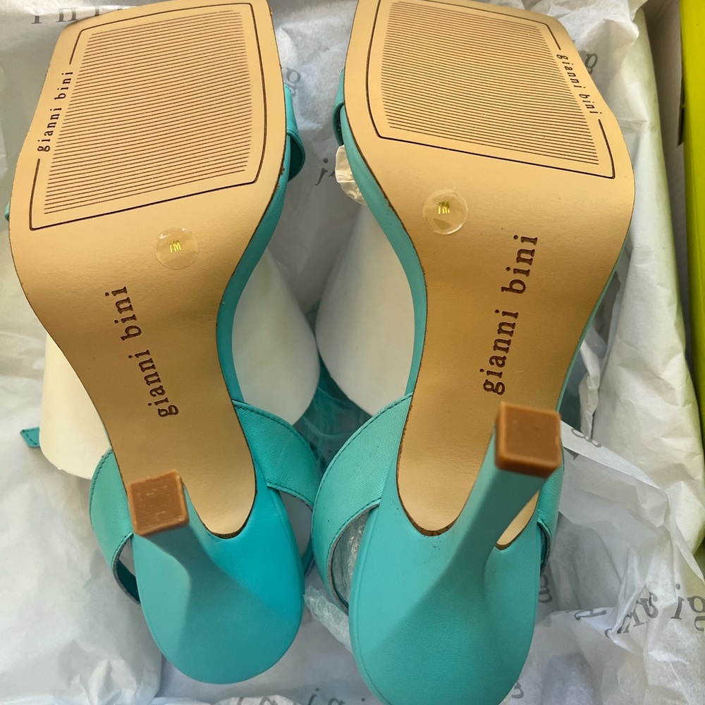 NEW!!! GIANNI BINI HIGH HEELS BLUE